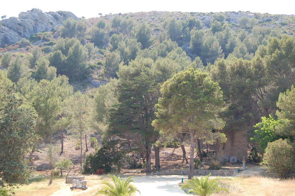 Private Villas Puerto Pollensa For Family Groups, Private Mountain Ideal For Runners, Trailers, Hikers, It Is Approximately 3 Minute Walk From The Beach Quarto foto